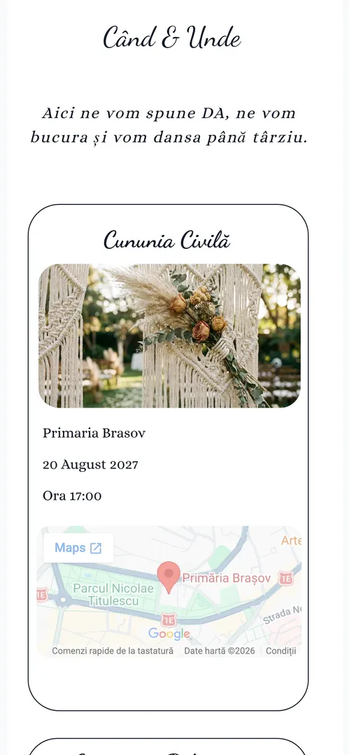 Card de locație cu fotografia locului, hartă și adresa primăriei, pe fundal crem cu crenguțe de eucalipt